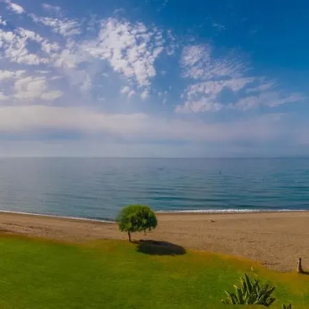 Apt 322 Heaven Beach Apartments, Guadalmansa Playa Estepona Exterior photo