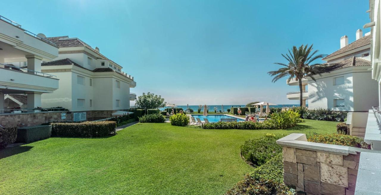 322 Heaven Apartments, Guadalmansa Playa Apartment